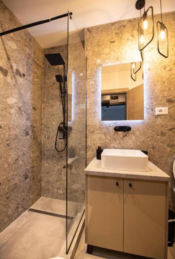 Casa Doner Rooms Craiova Exteriér fotografie